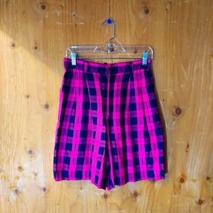 Rafaella Vintage Magenta/Black Plaid High Rise Shorts Women's Size 8